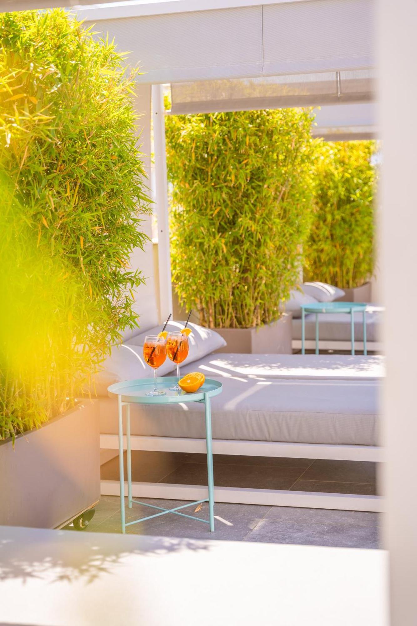 Glow Boutique Hotel & Suites Sarandë Eksteriør billede