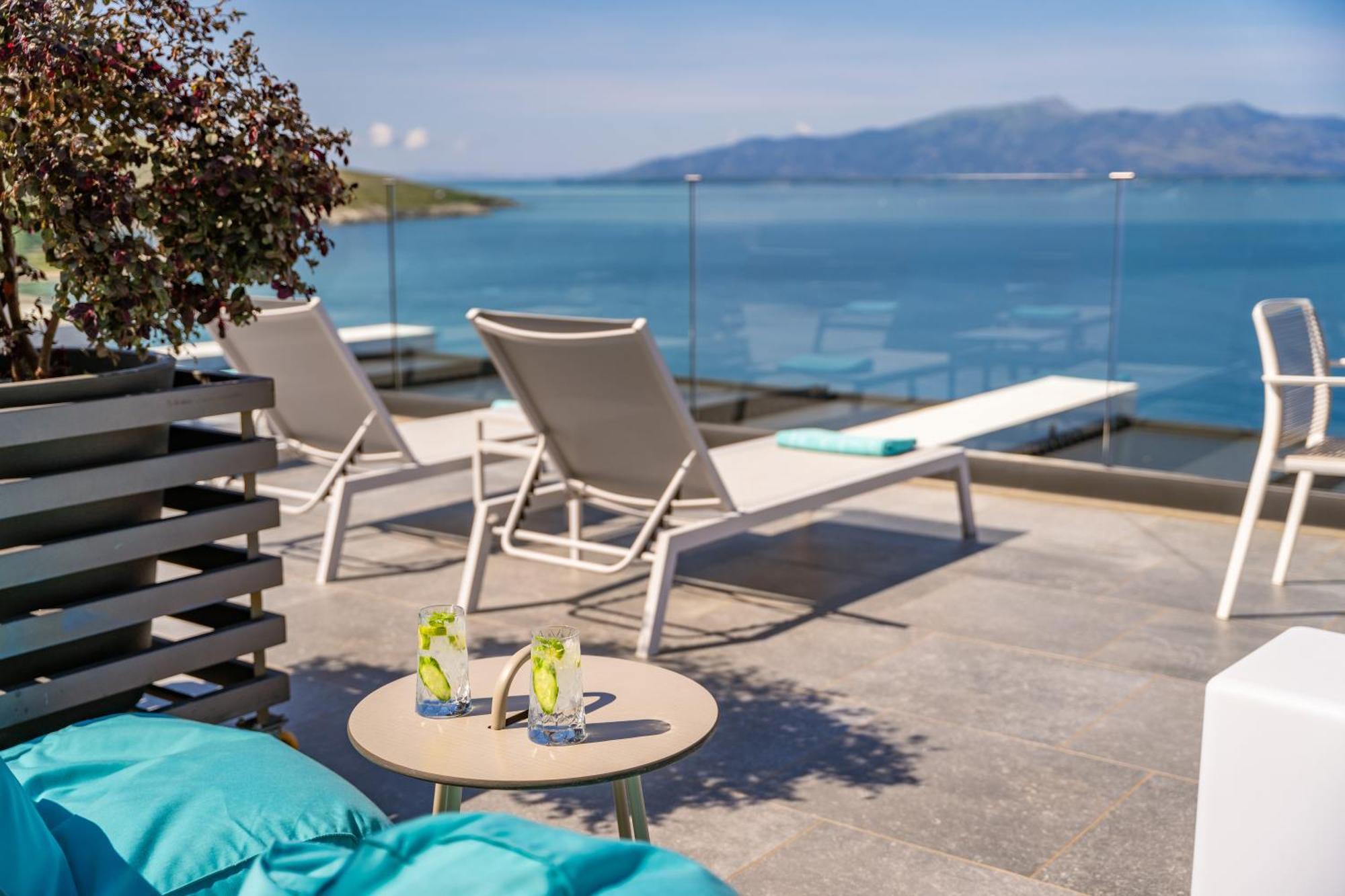 Glow Boutique Hotel & Suites Sarandë Eksteriør billede