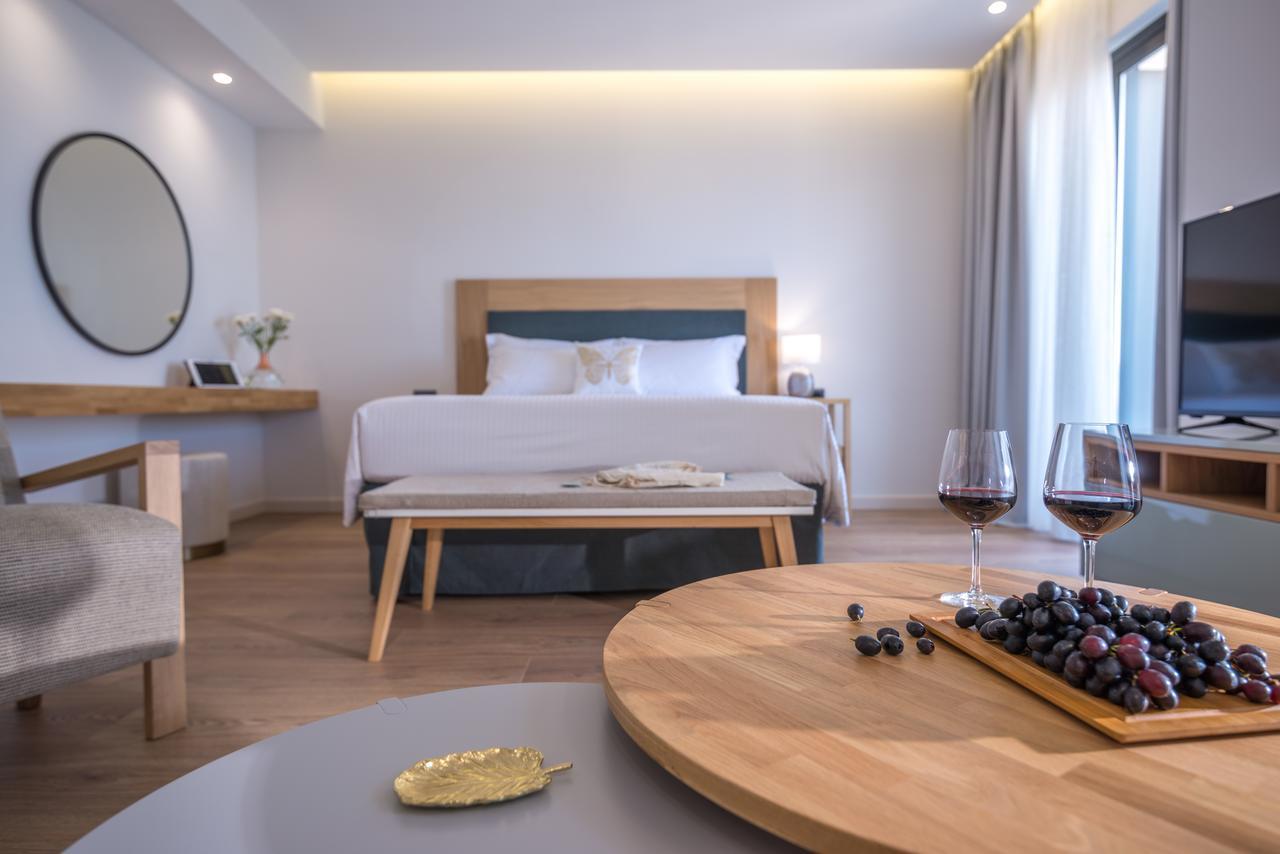 Glow Boutique Hotel & Suites Sarandë Eksteriør billede